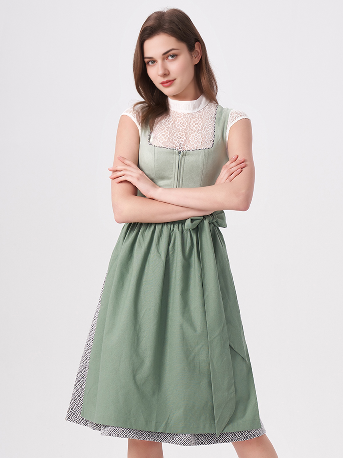 Modernes Dirndl in Grün