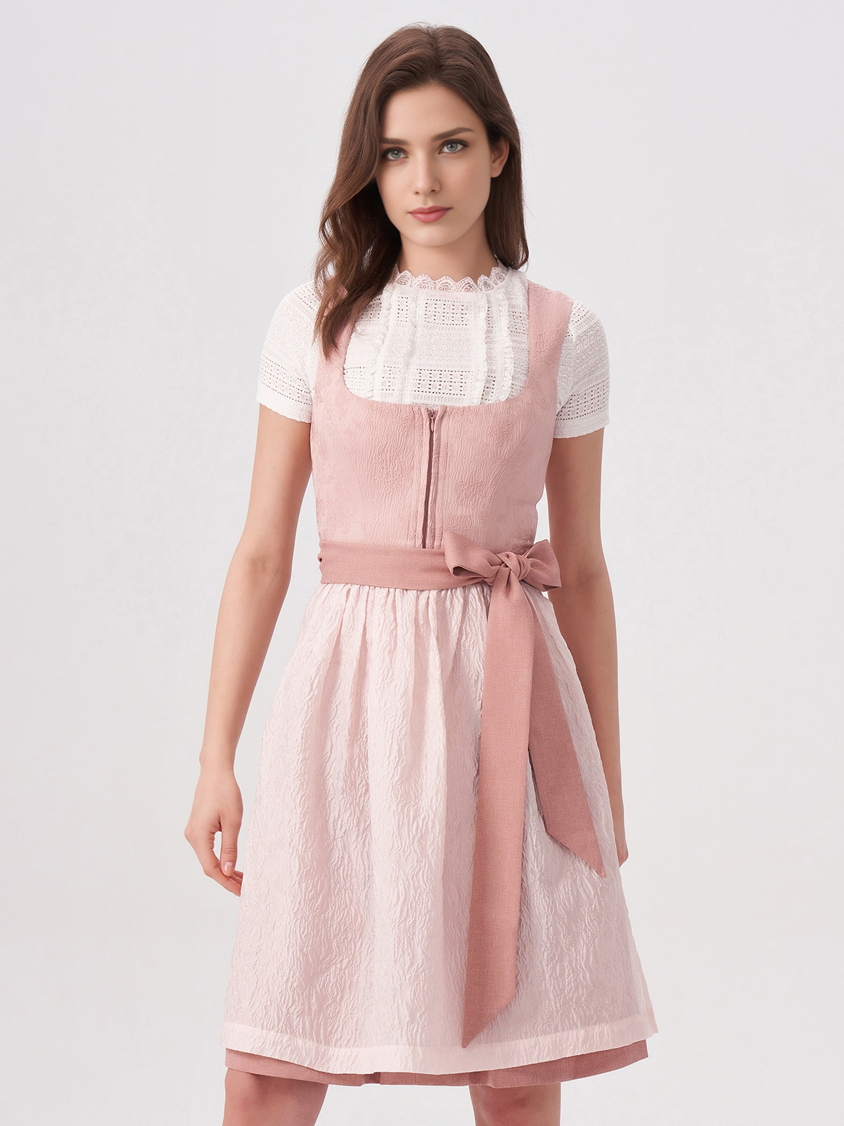 Modernes Dirndl mit geradem Ausschnitt in Rosa