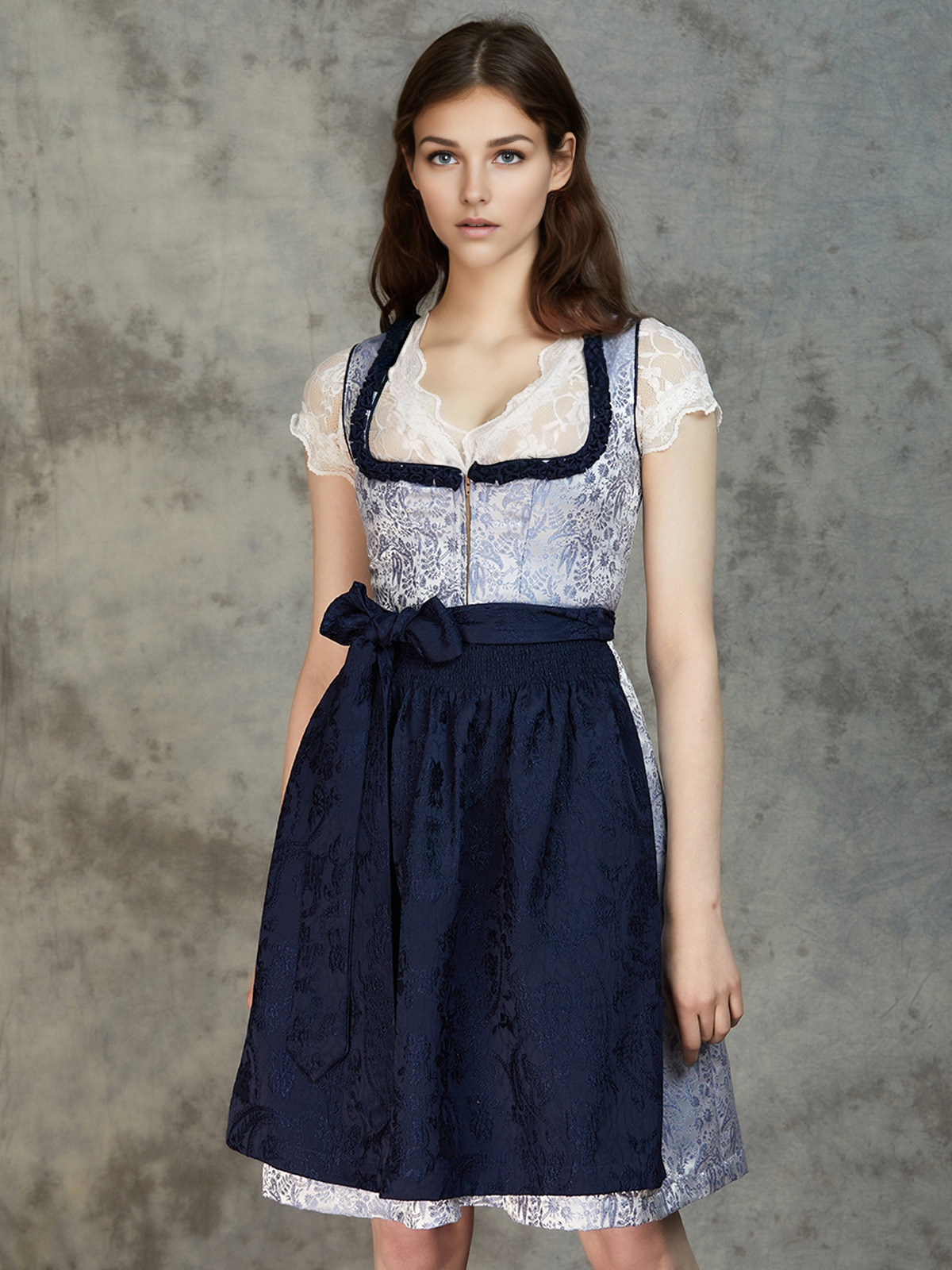 Tegernseer Dirndl in Blau