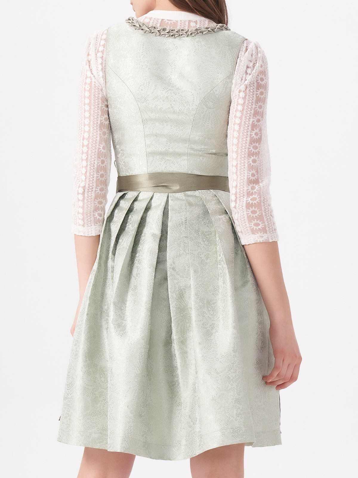 Moderne beige Dirndlbluse mit schmeichelndem Schnitt