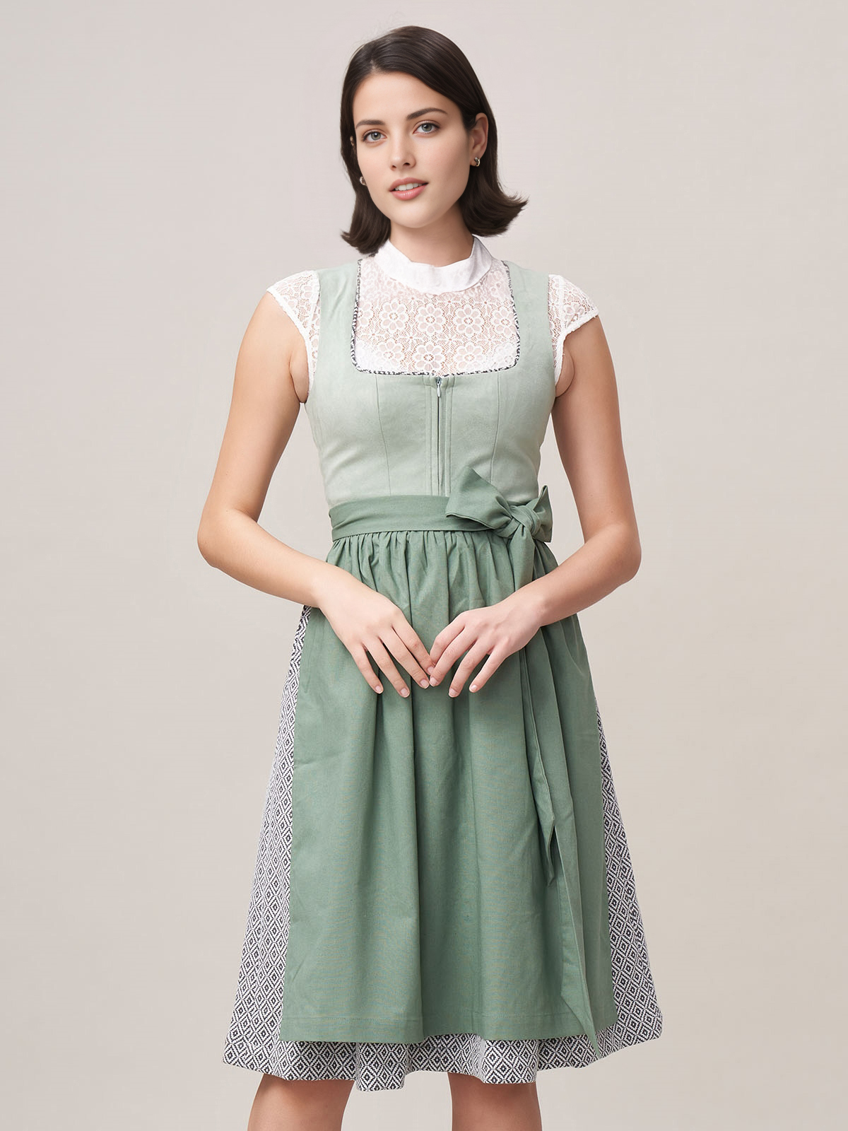 Dirndl Langarm in Grün – traditionell und stilvoll