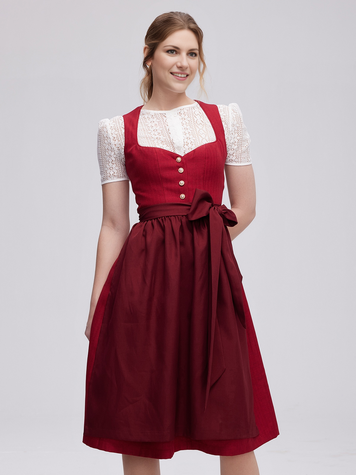 Dirndl mit Samt in Rot